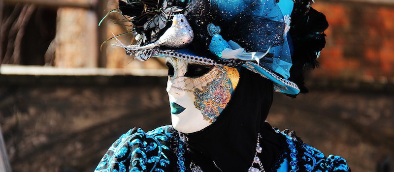History of traditional Italian carnival masks